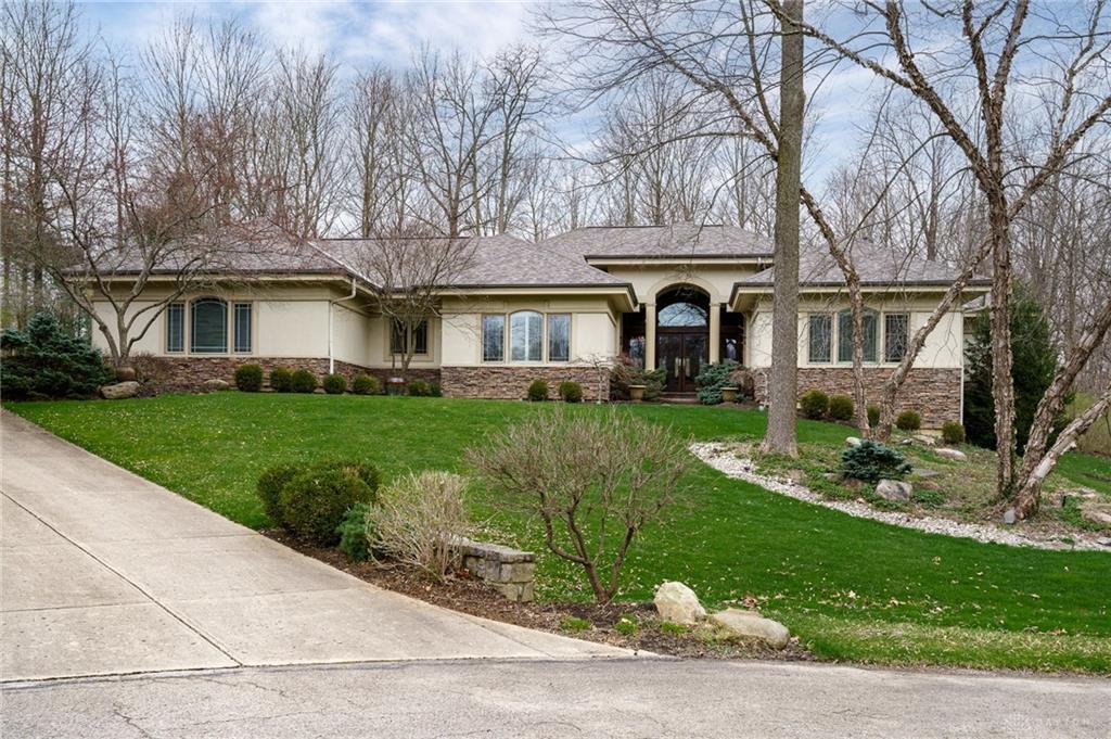 8307 Old Woods Ct, Springboro, OH 45066 MLS 907166 Coldwell Banker