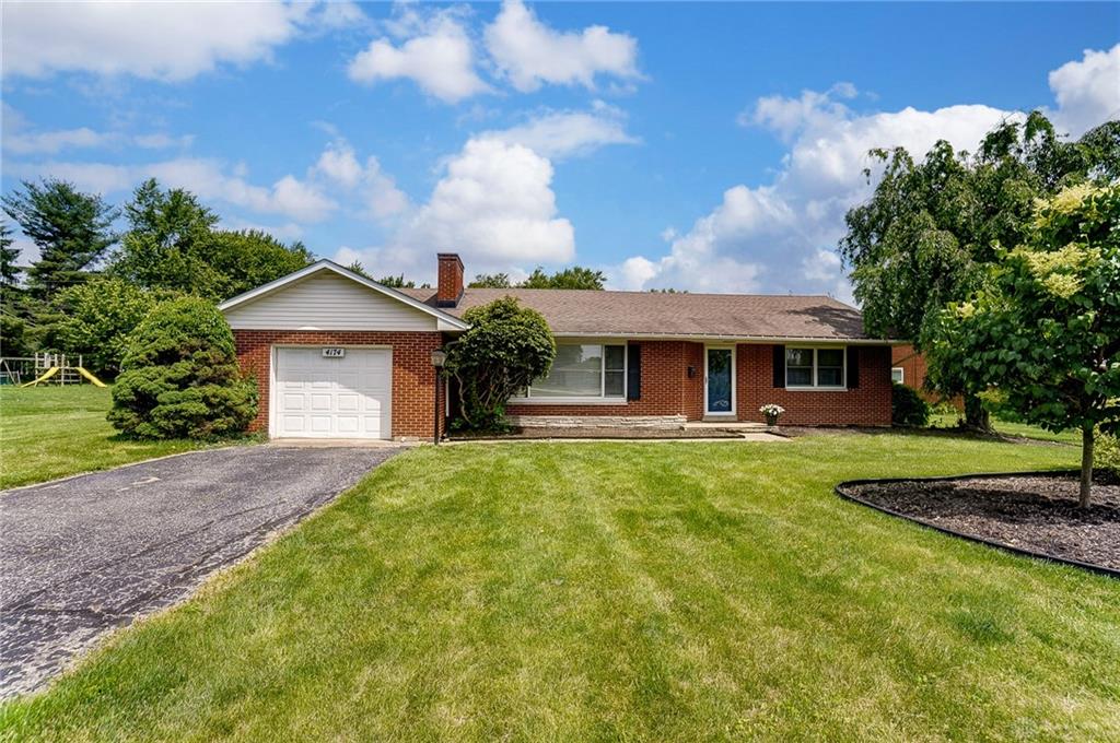 4174 W Franklin St, Bellbrook, OH 45305 MLS 911886 Coldwell Banker