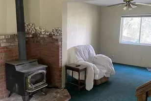 5401 Mayfair Ln, Somerset, CA 95684 - Photo 9