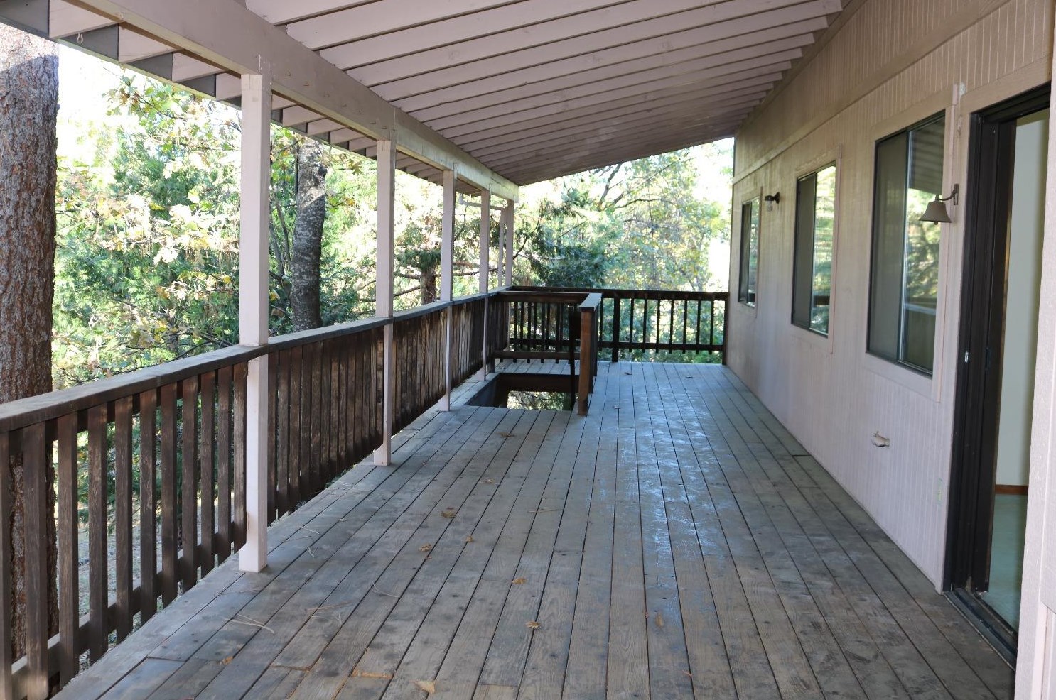 10458 Vly Vw Dr, Grass Valley CA  95949 exterior