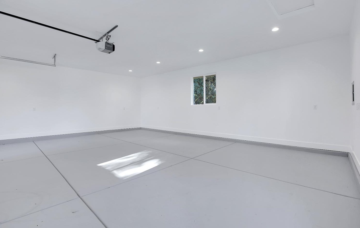 1040 Franklin Ave, Yuba City CA 95991-5320 exterior