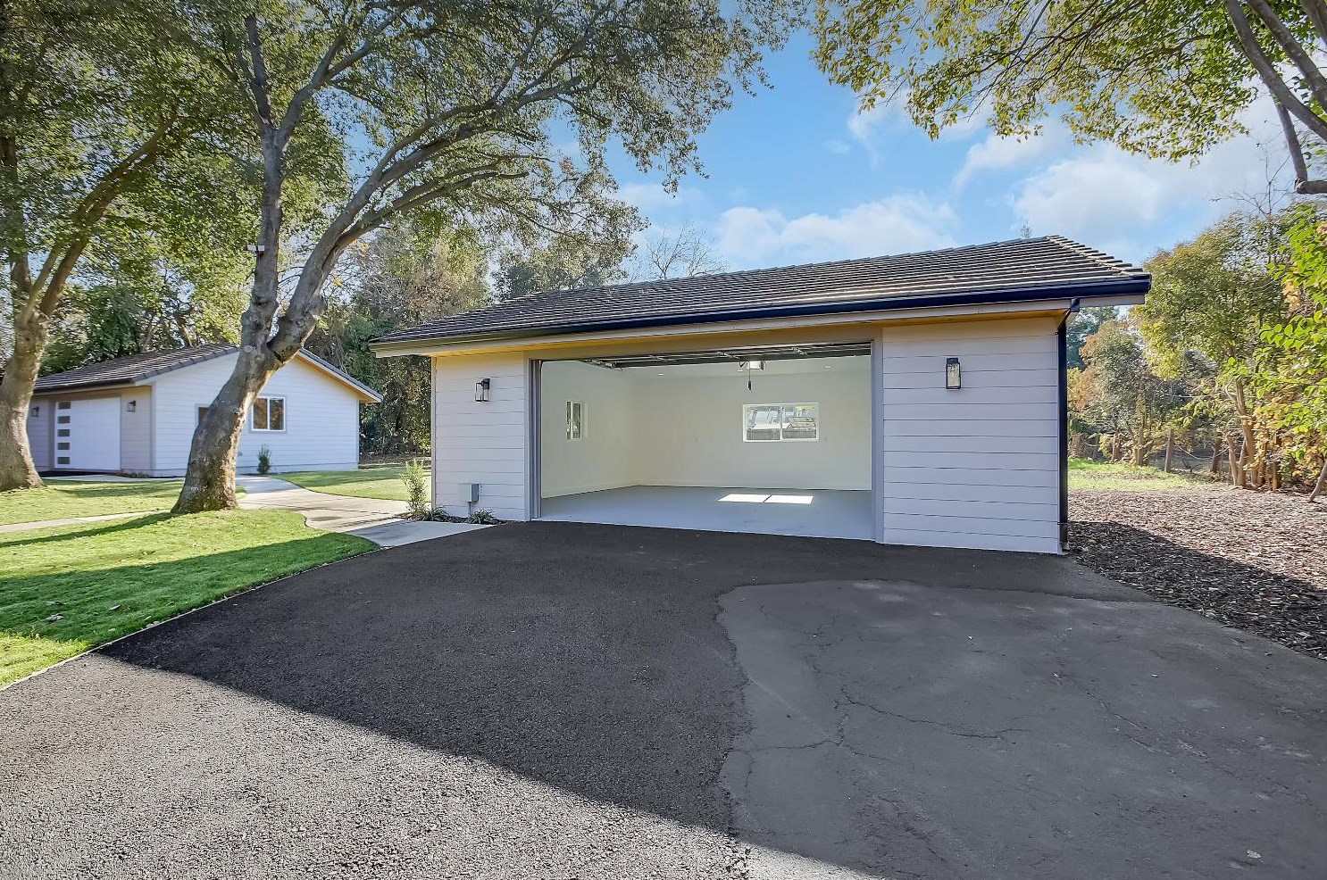 1040 Franklin Ave, Yuba City CA 95991-5320 exterior