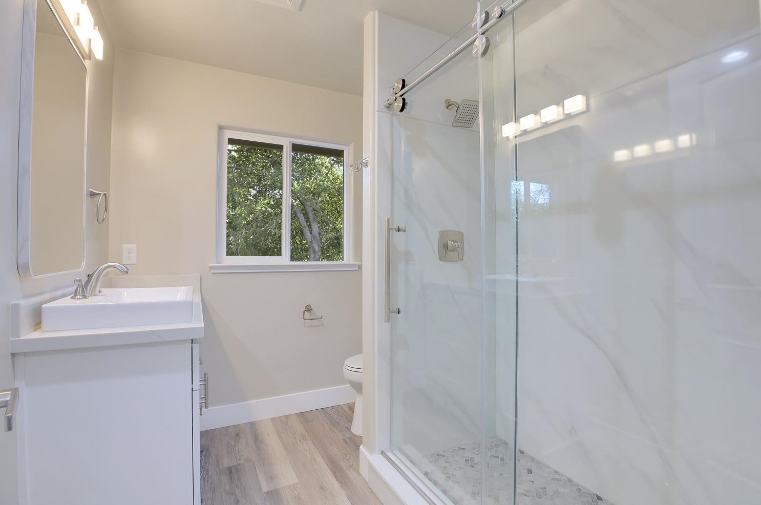 1040 Franklin Ave, Yuba City CA 95991-5320 exterior