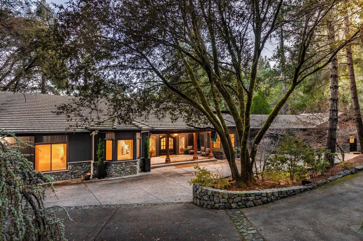 18135 Rollins Vw Dr, Grass Valley CA exterior