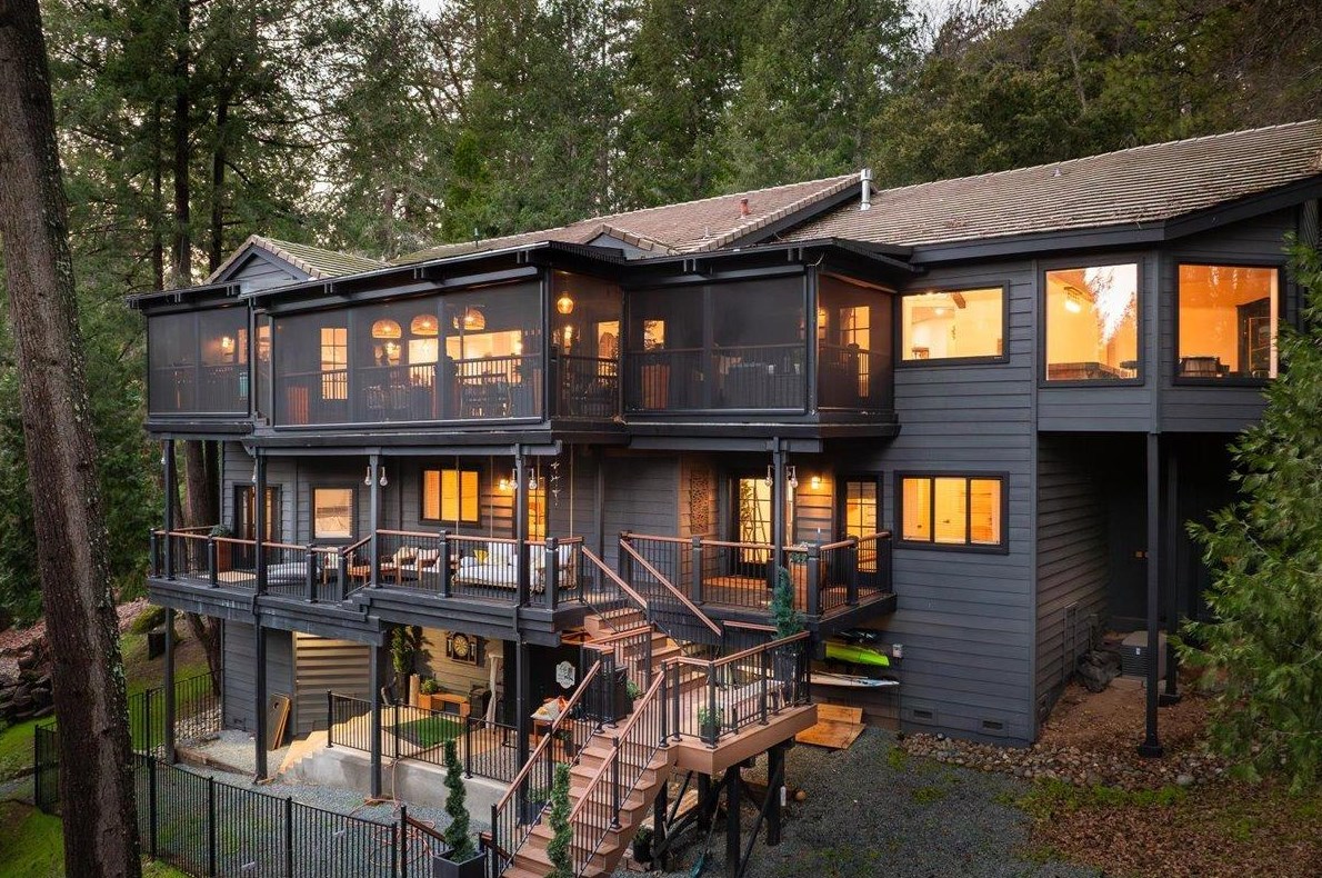 18135 Rollins Vw Dr, Grass Valley CA exterior