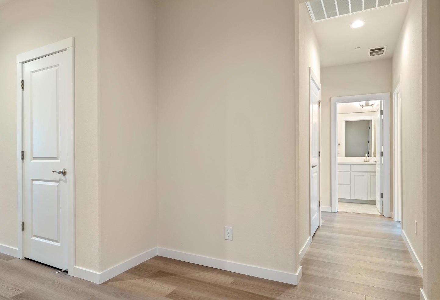 206 Velvet Bloom Ct, Lincoln CA  95648 exterior