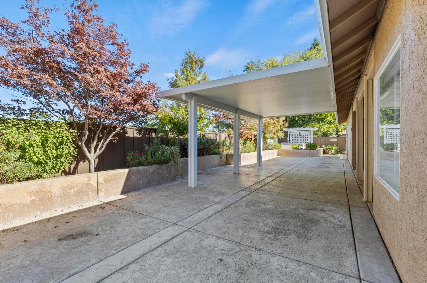 1811 Bradley Est Dr, Yuba City CA  95993-1671 exterior