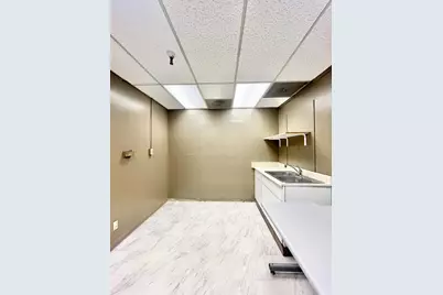 408 Sunrise Avenue, Roseville, CA 95661 - Photo 13