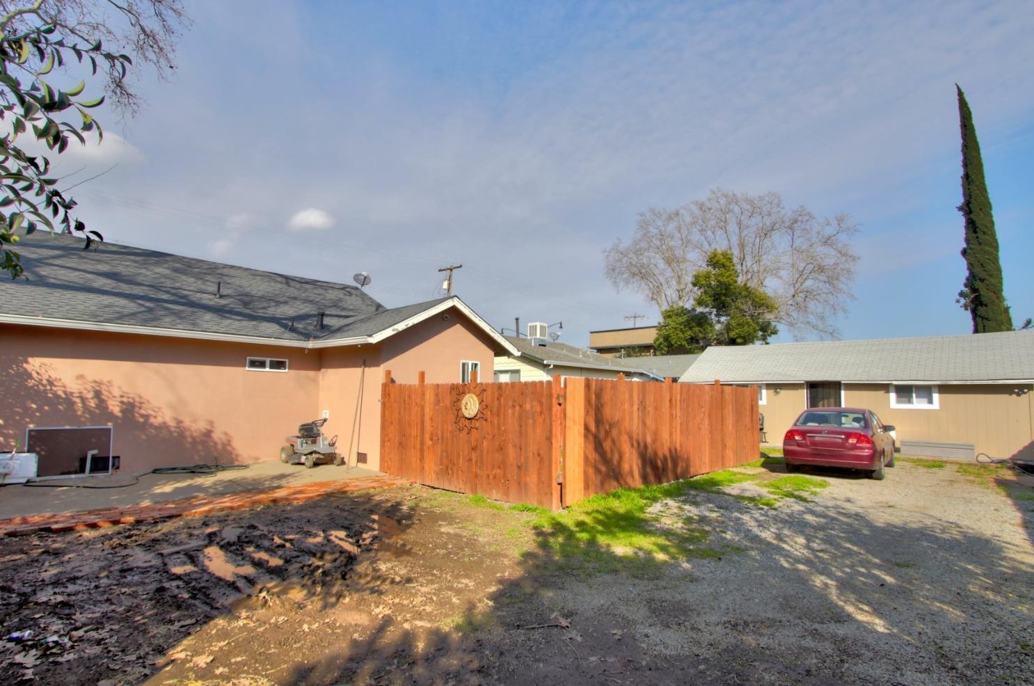 764 Bridge St, Yuba City CA 95991-3823 exterior