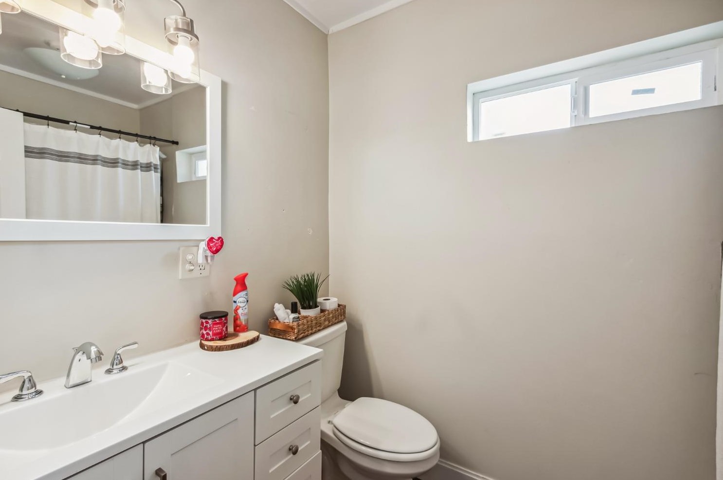 764 Bridge St, Yuba City CA 95991-3823 exterior