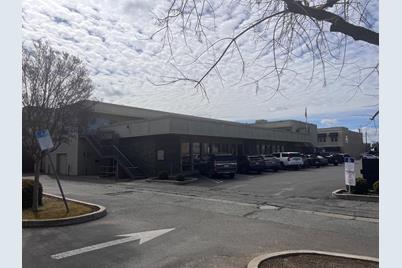125 N Broadway, Turlock, CA 95380 - Photo 1