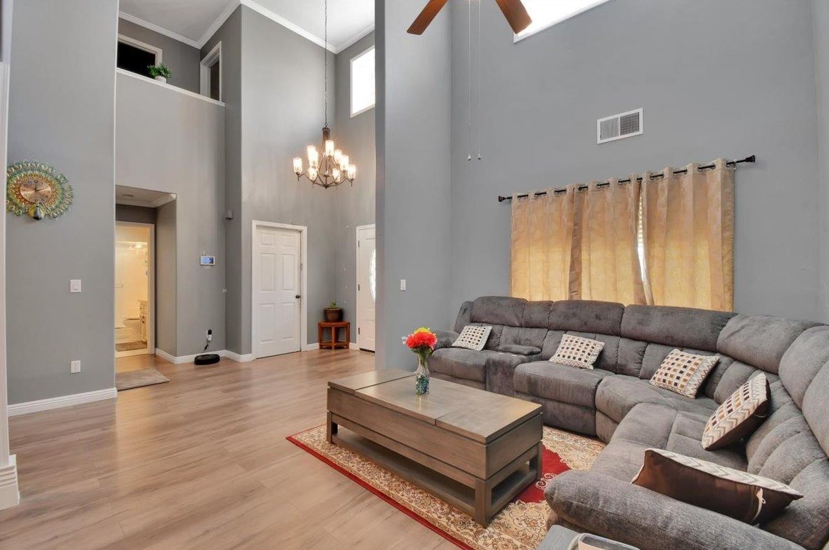 1661 Chelsea Pl, Yuba City CA  95993-7674 exterior