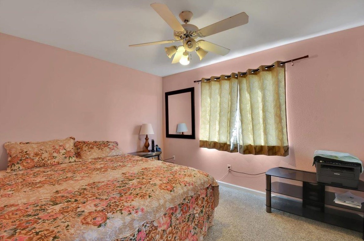 1661 Chelsea Pl, Yuba City CA  95993-7674 exterior