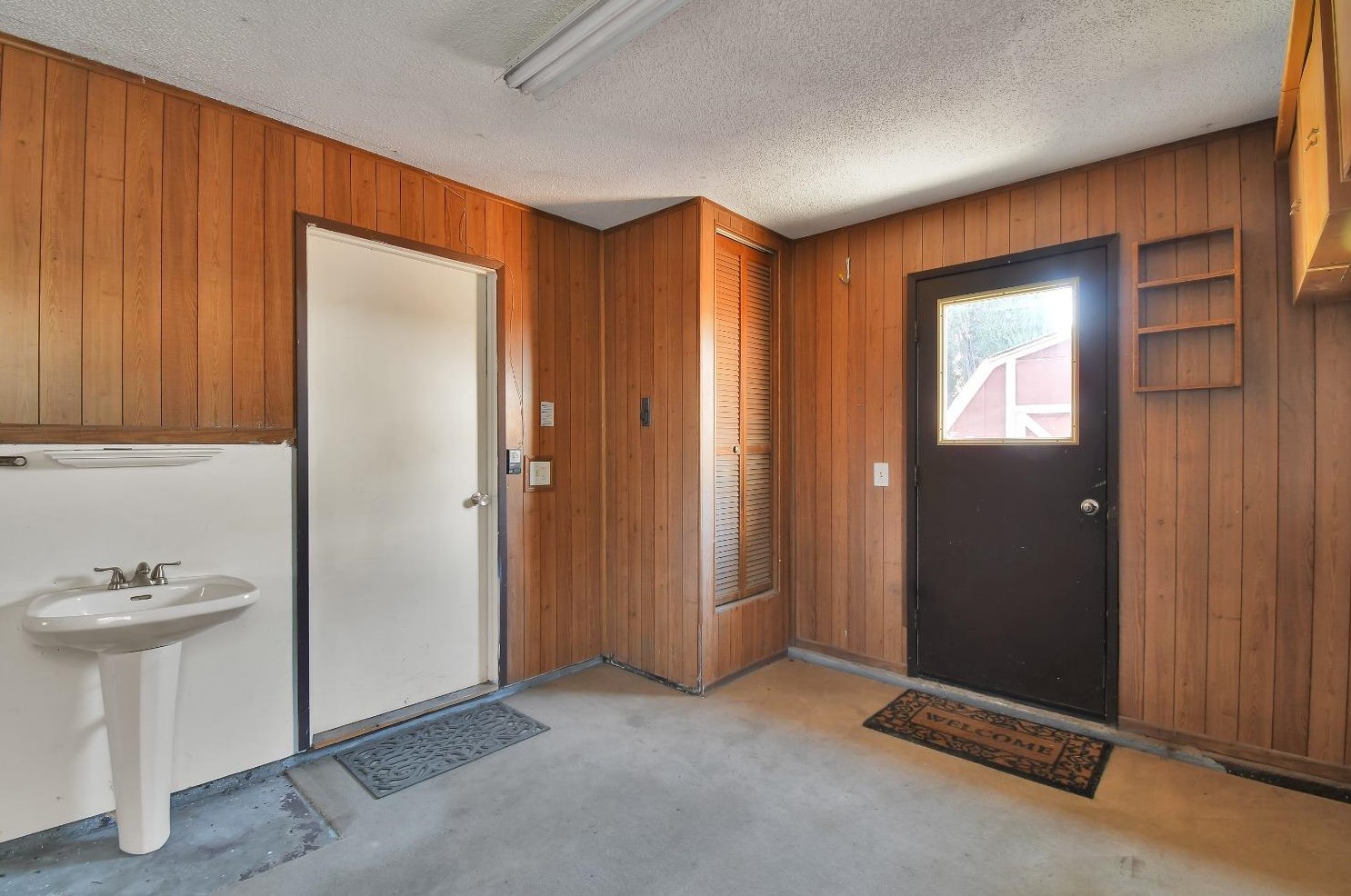 1967 Rameriz Dr, Yuba City CA  95993-7156 exterior