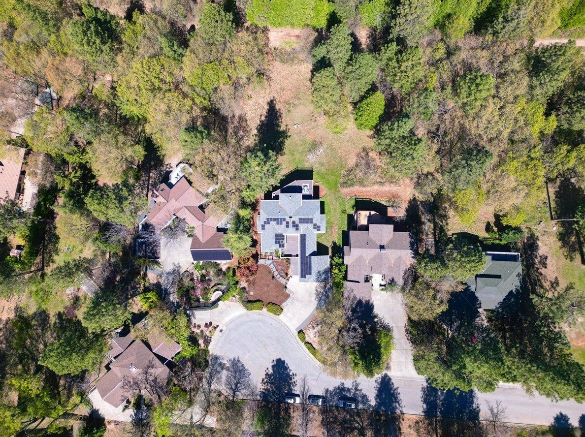 136 Sierra Blanca Ct, Grass Valley CA  95945-9741 exterior