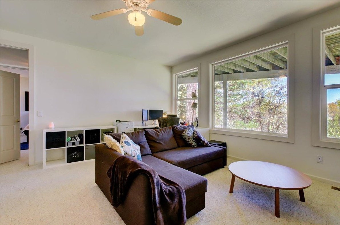 136 Sierra Blanca Ct, Grass Valley CA  95945-9741 exterior