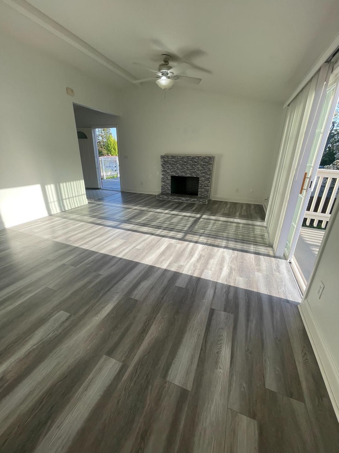 2868 Ln Colina Way, Carmichael CA  95608-4405 exterior