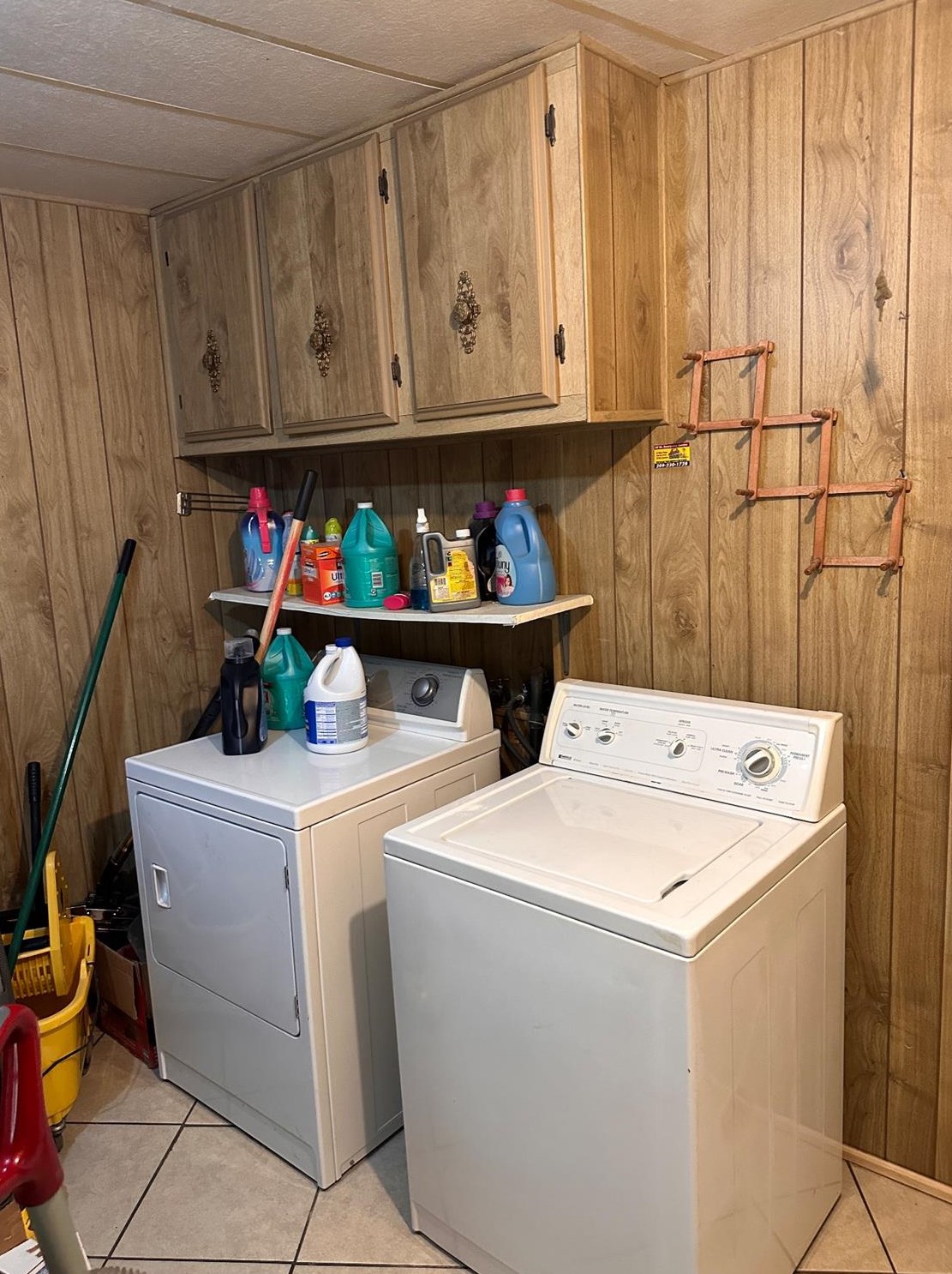1400 Tully Rd, Turlock CA  95380-3064 exterior