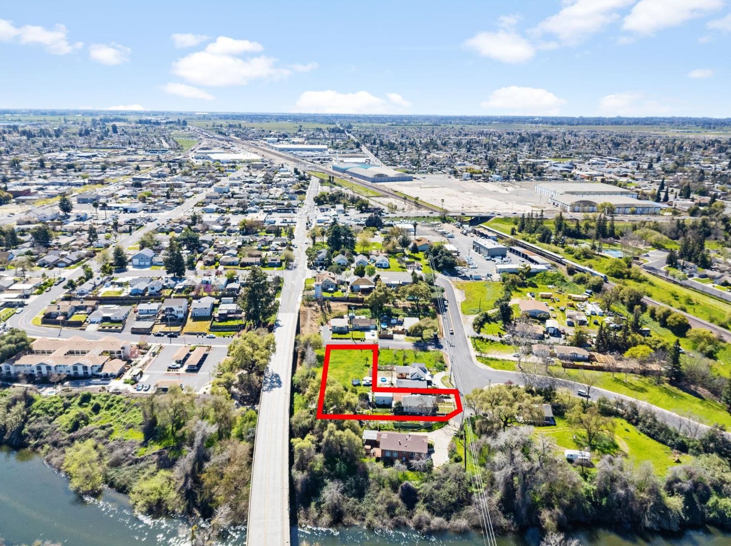 7054 Burneyville Rd, Riverbank CA  95367-2045 exterior
