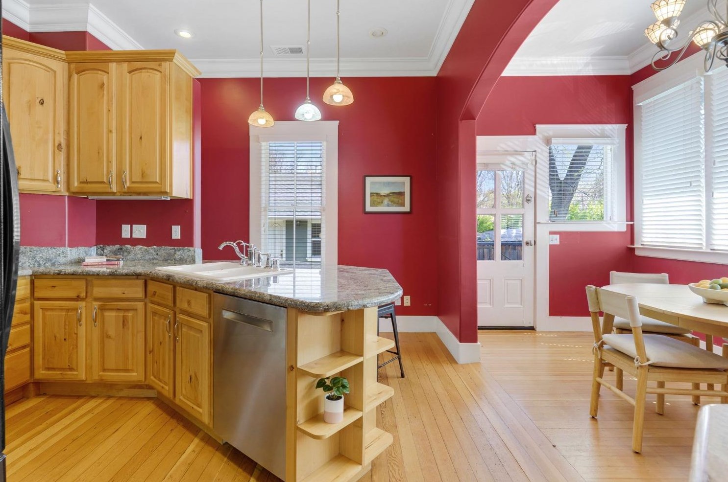 516 D St, Davis CA 95616-3815 exterior