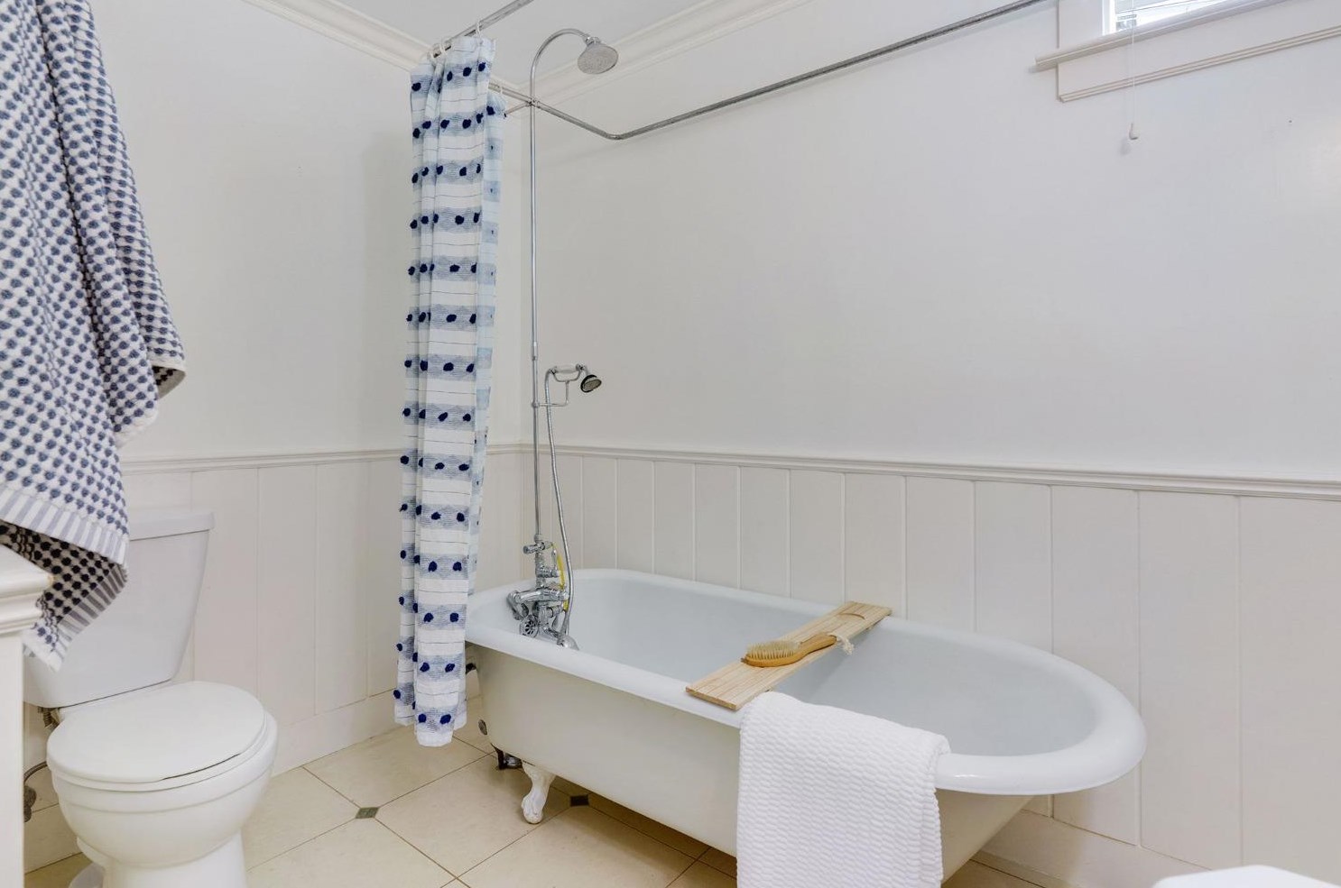 516 D St, Davis CA 95616-3815 exterior