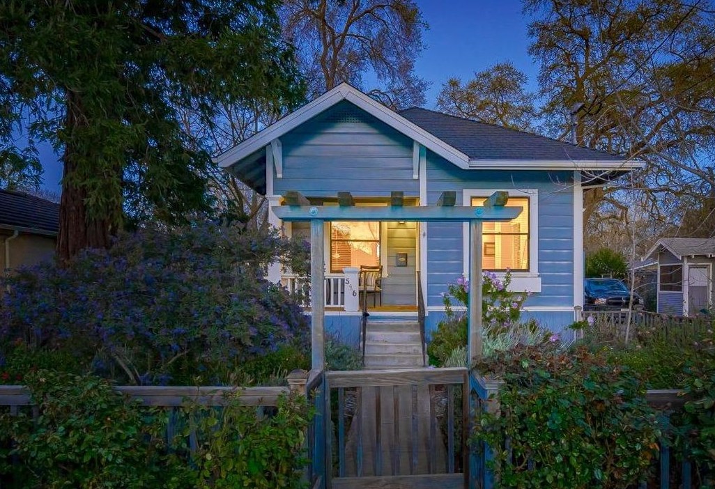 516 D St, Davis CA 95616-3815 exterior