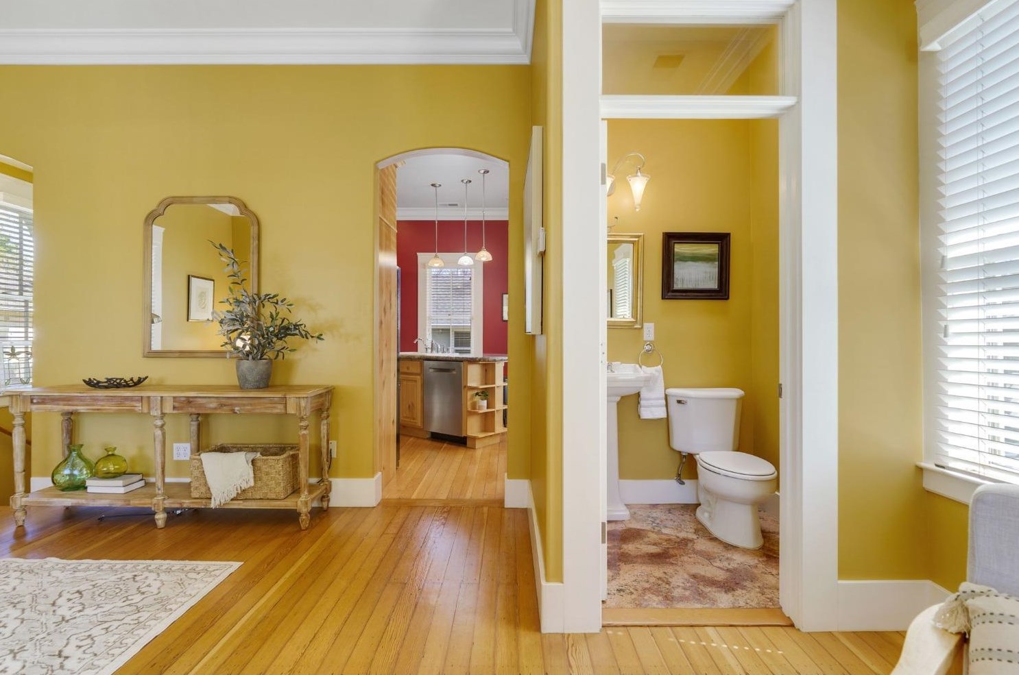 516 D St, Davis CA 95616-3815 exterior