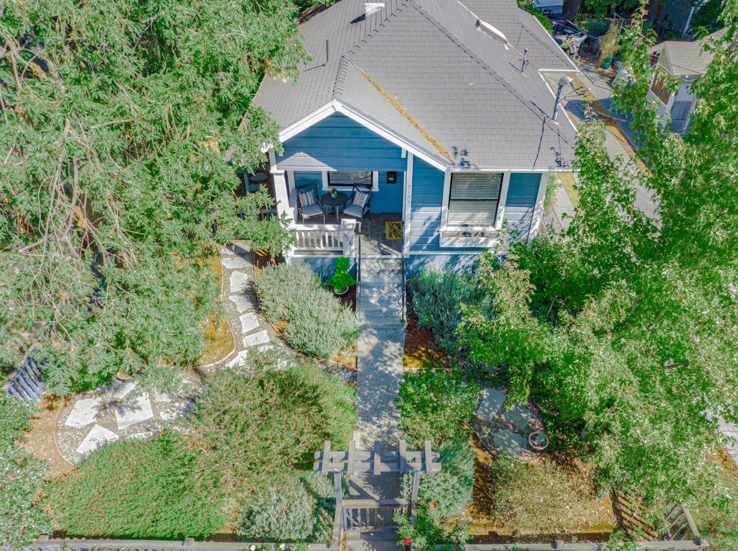 516 D St, Davis CA 95616-3815 exterior