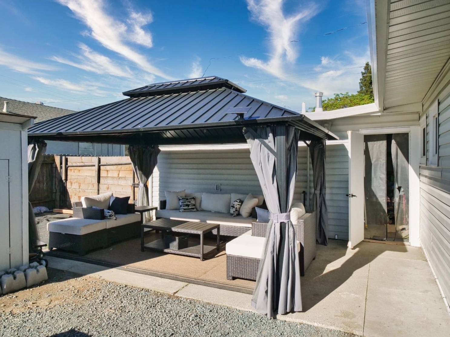 2431 Madrone St, Sutter CA 95982-2215 exterior