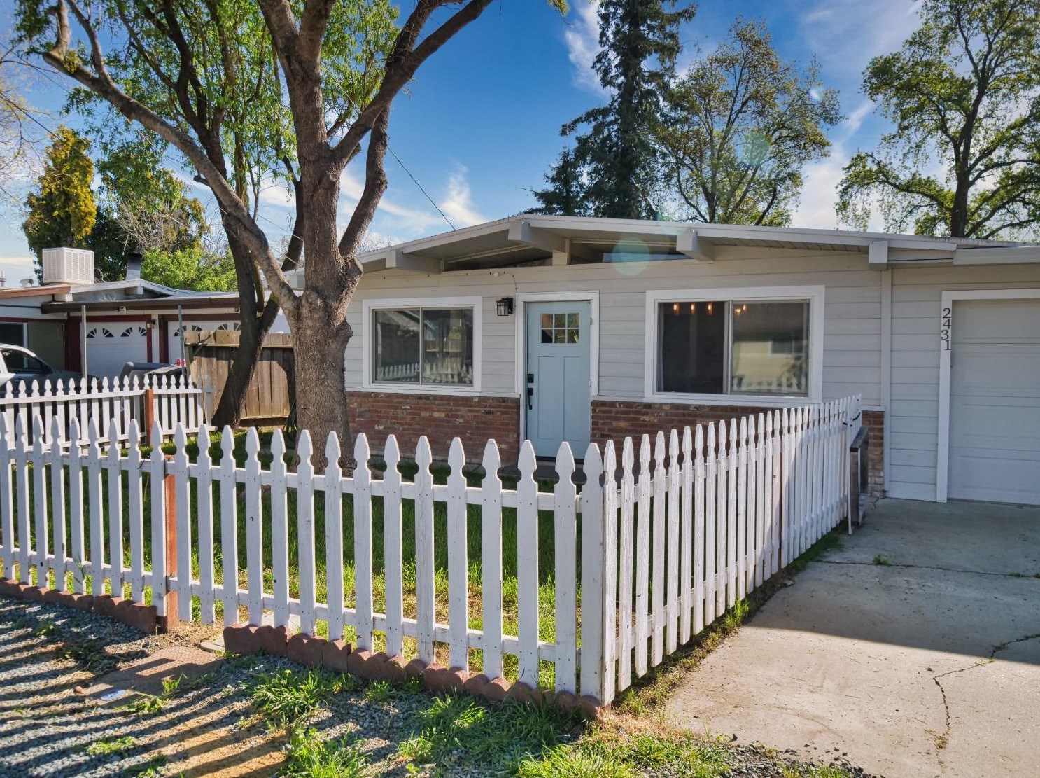 2431 Madrone St, Sutter CA 95982-2215 exterior