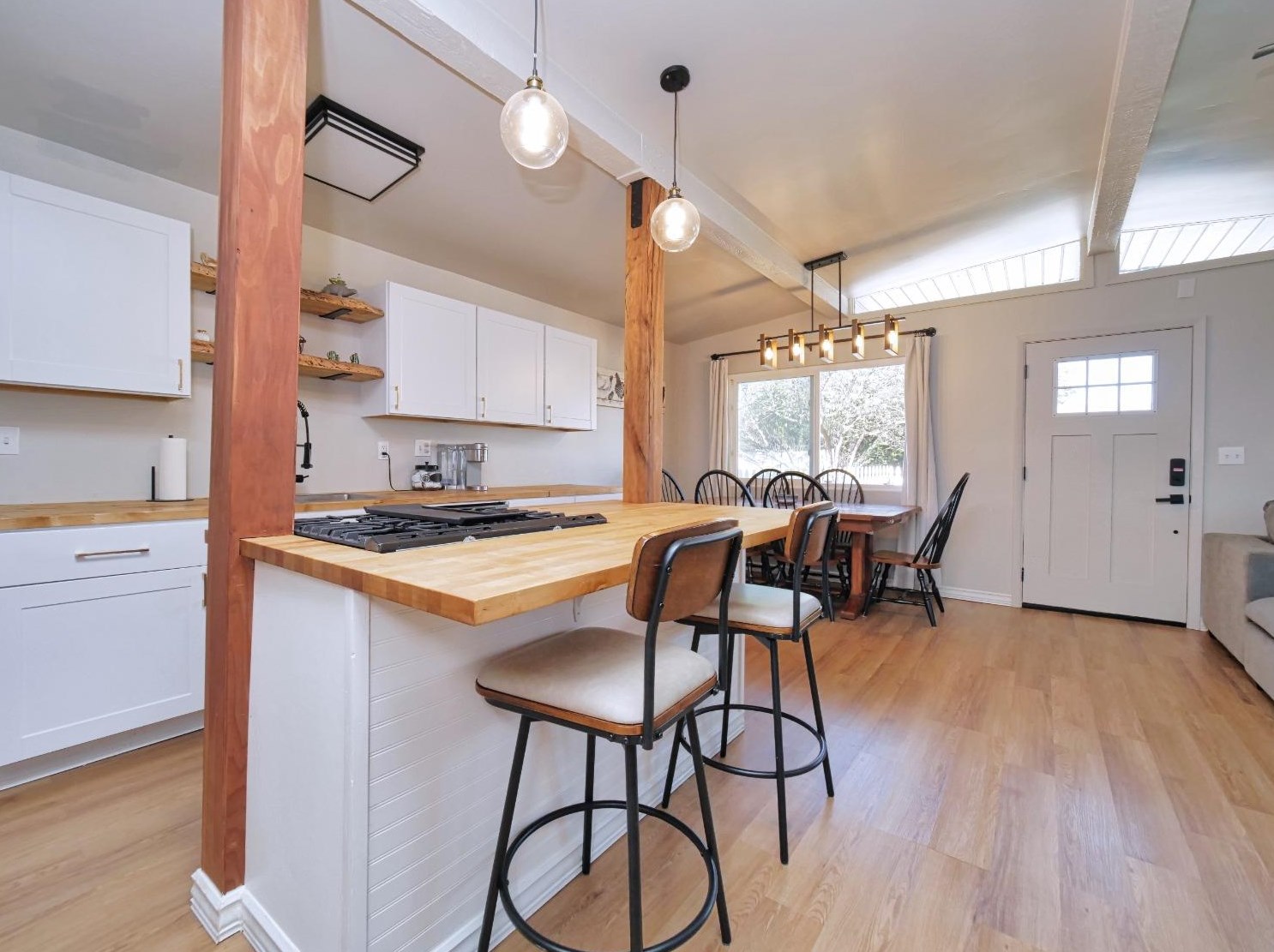 2431 Madrone St, Sutter CA 95982-2215 exterior