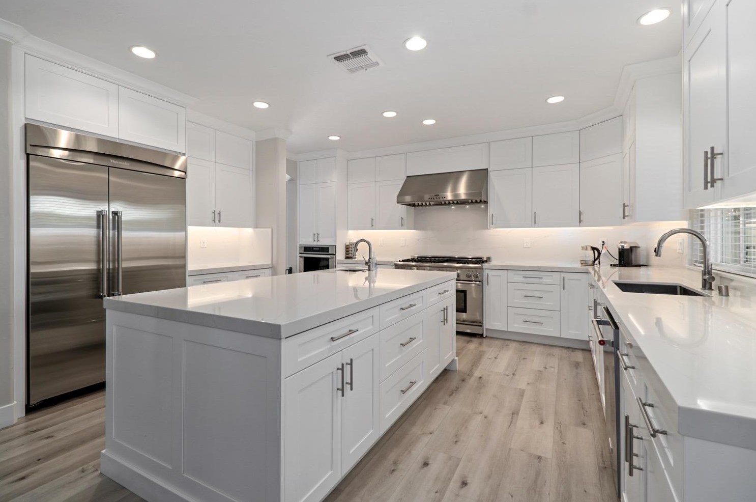 8530 Indianwood Way, Roseville CA  95747-6378 exterior