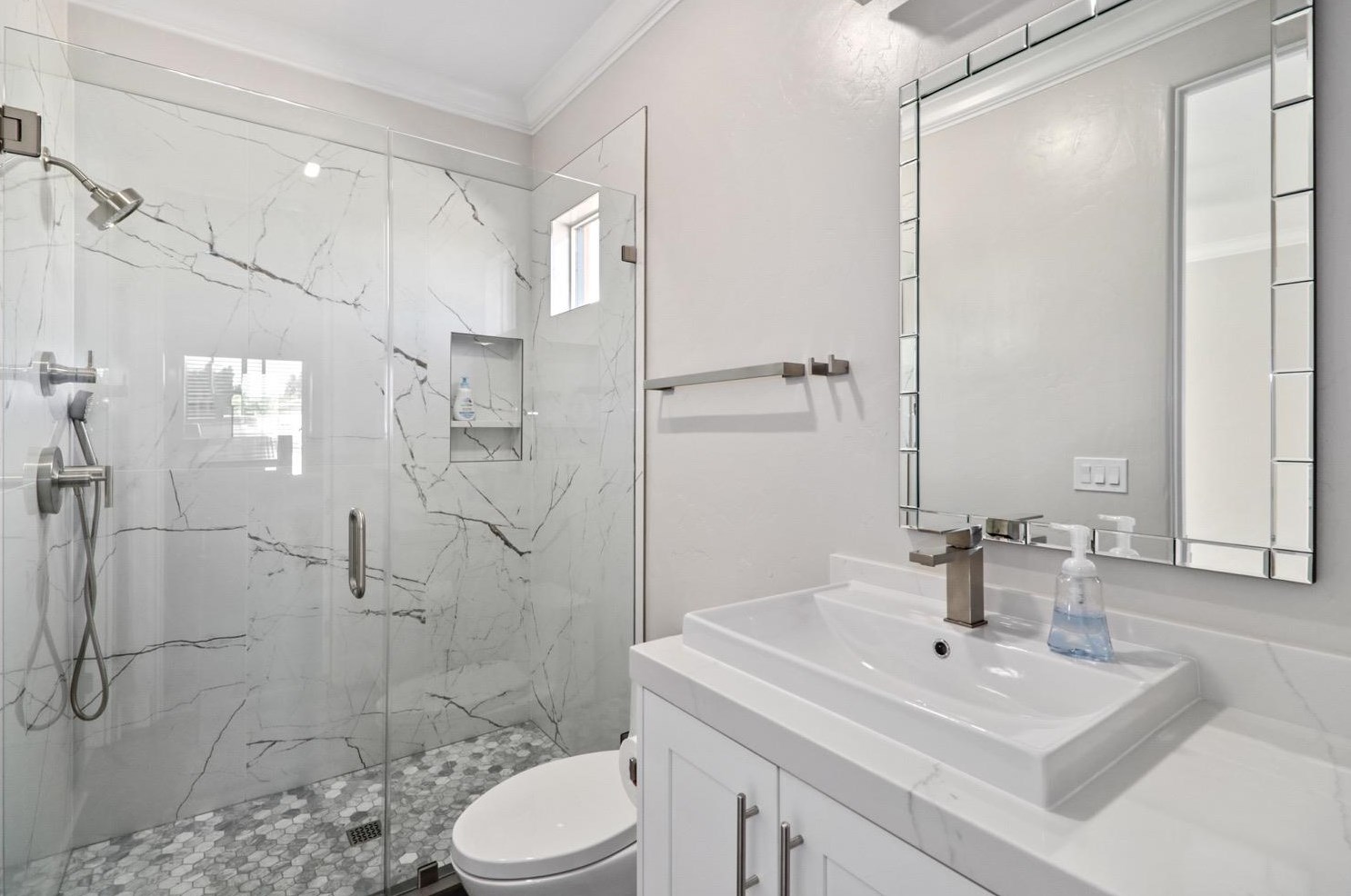 8530 Indianwood Way, Roseville CA  95747-6378 exterior