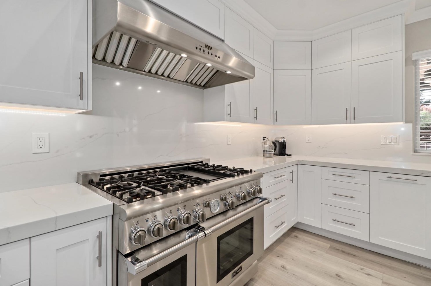 8530 Indianwood Way, Roseville CA  95747-6378 exterior