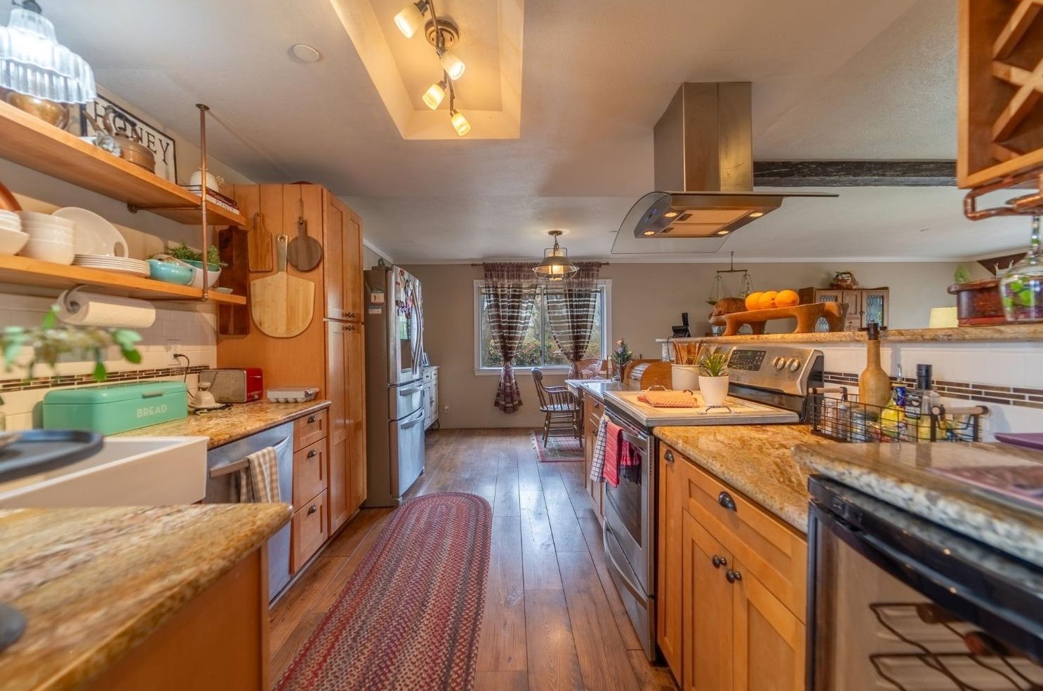 882 Reinman Ct, Valley Home CA  95361-4508 exterior