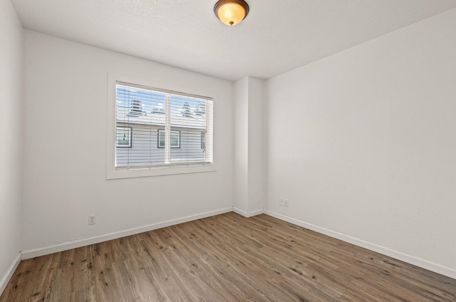 6334 Slippery Creek Ln, Citrus Heights CA  exterior