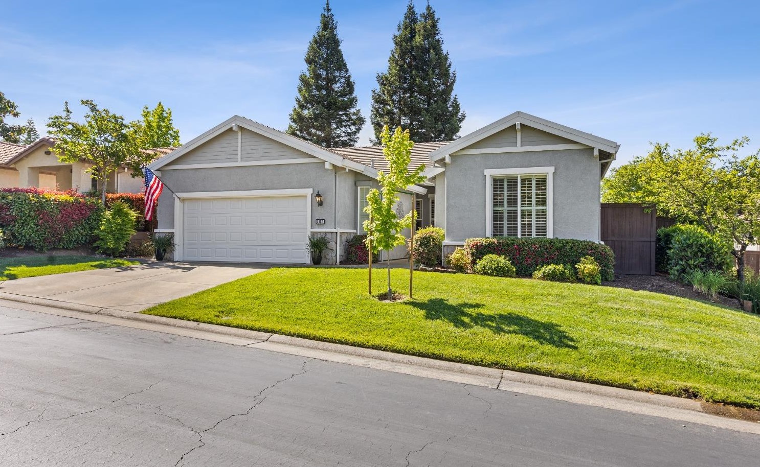 2520 Sasparilla Ct, Rocklin CA  95765-5605 exterior