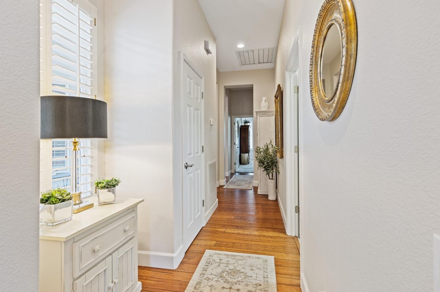 2520 Sasparilla Ct, Rocklin CA  95765-5605 exterior