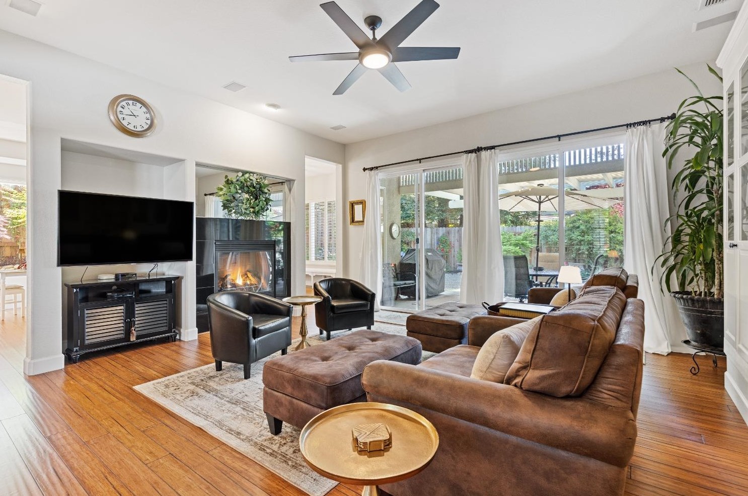 2520 Sasparilla Ct, Rocklin CA  95765-5605 exterior