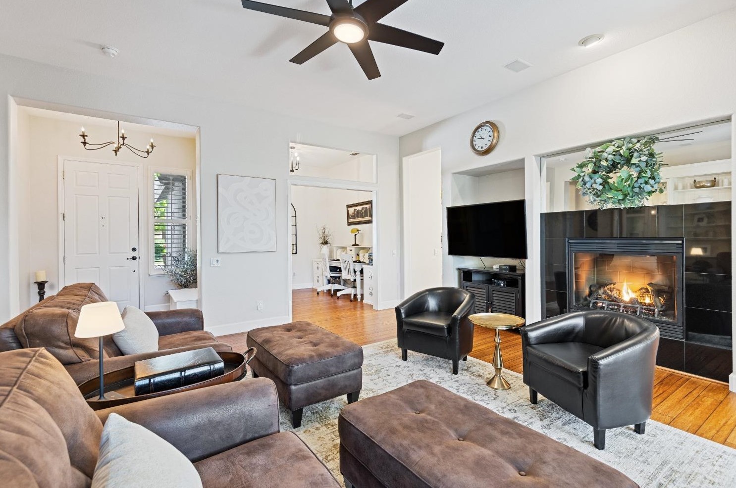 2520 Sasparilla Ct, Rocklin CA  95765-5605 exterior