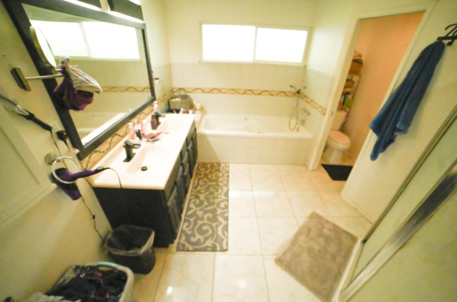 4106 Wheat St, Sacramento CA  95821-2226 exterior