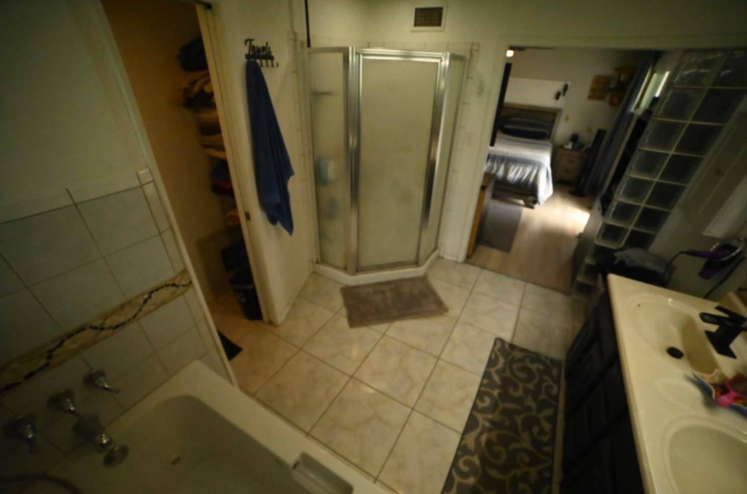 4106 Wheat St, Sacramento CA  95821-2226 exterior