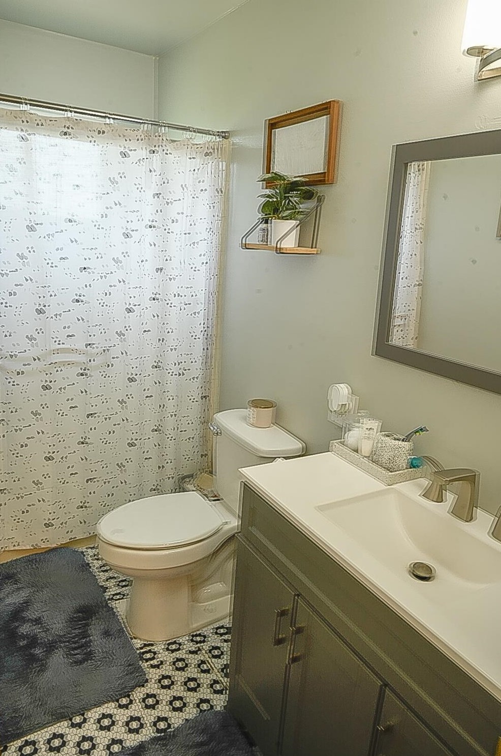 4106 Wheat St, Sacramento CA  95821-2226 exterior