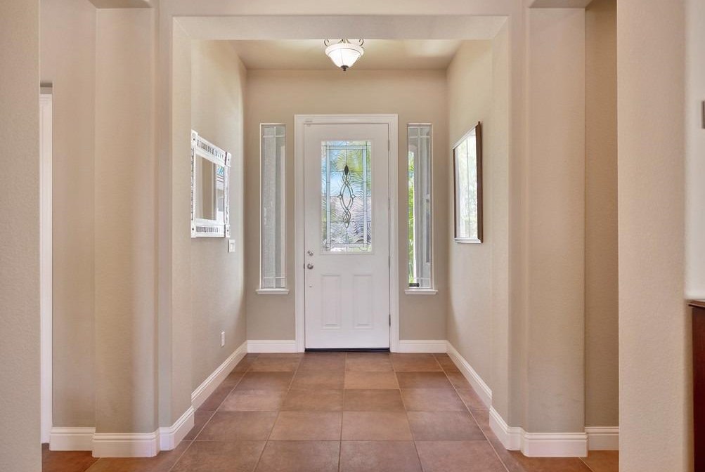 317 White Feather Ct, Roseville CA  95747-8891 exterior