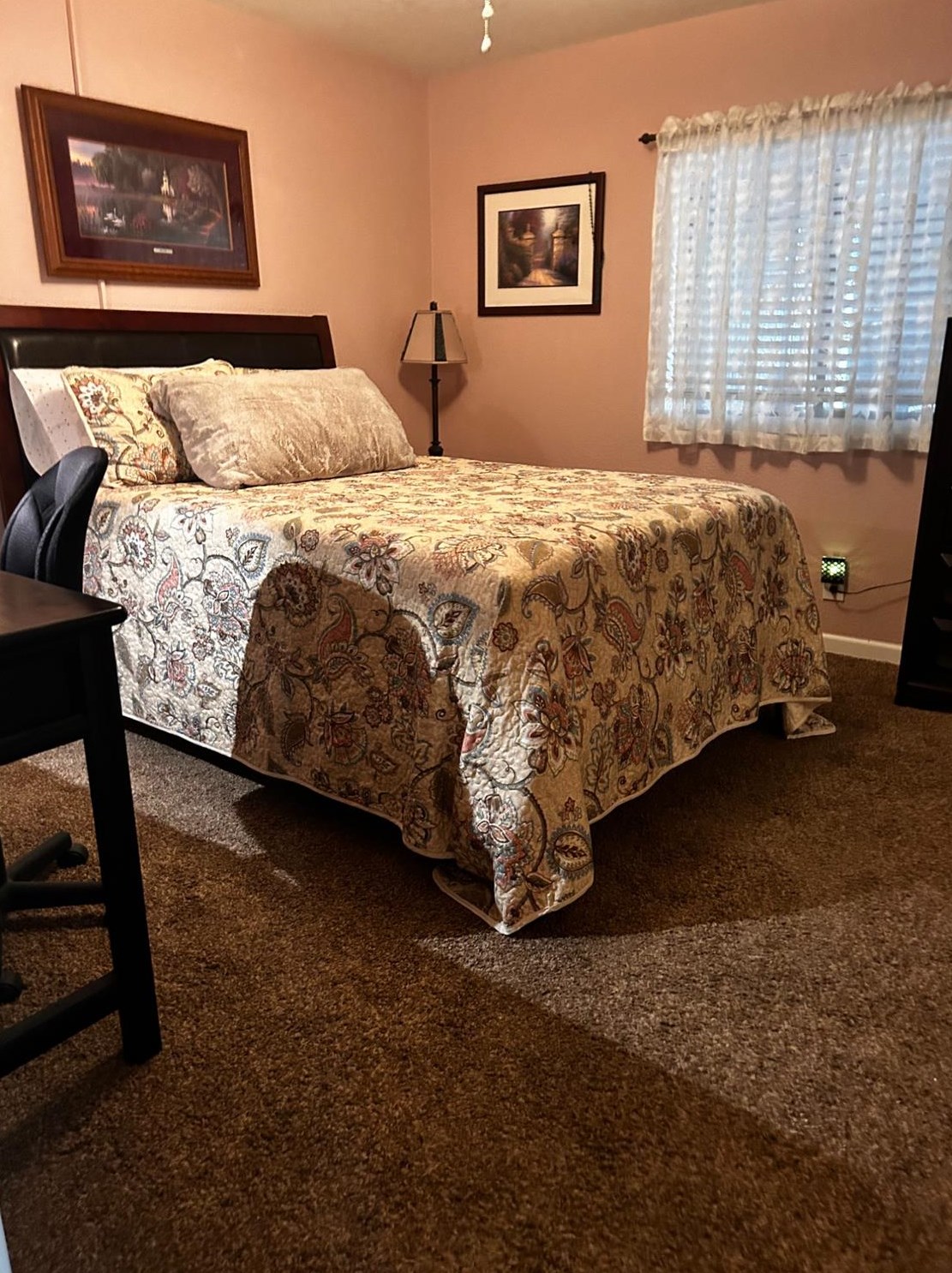 47 Hancock Dr, Roseville CA  95678-1122 exterior