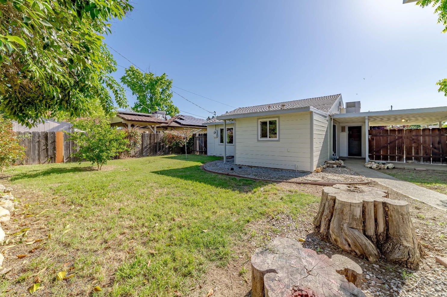 1178 Rosemary Ln, Yuba City CA  95991-3306 exterior