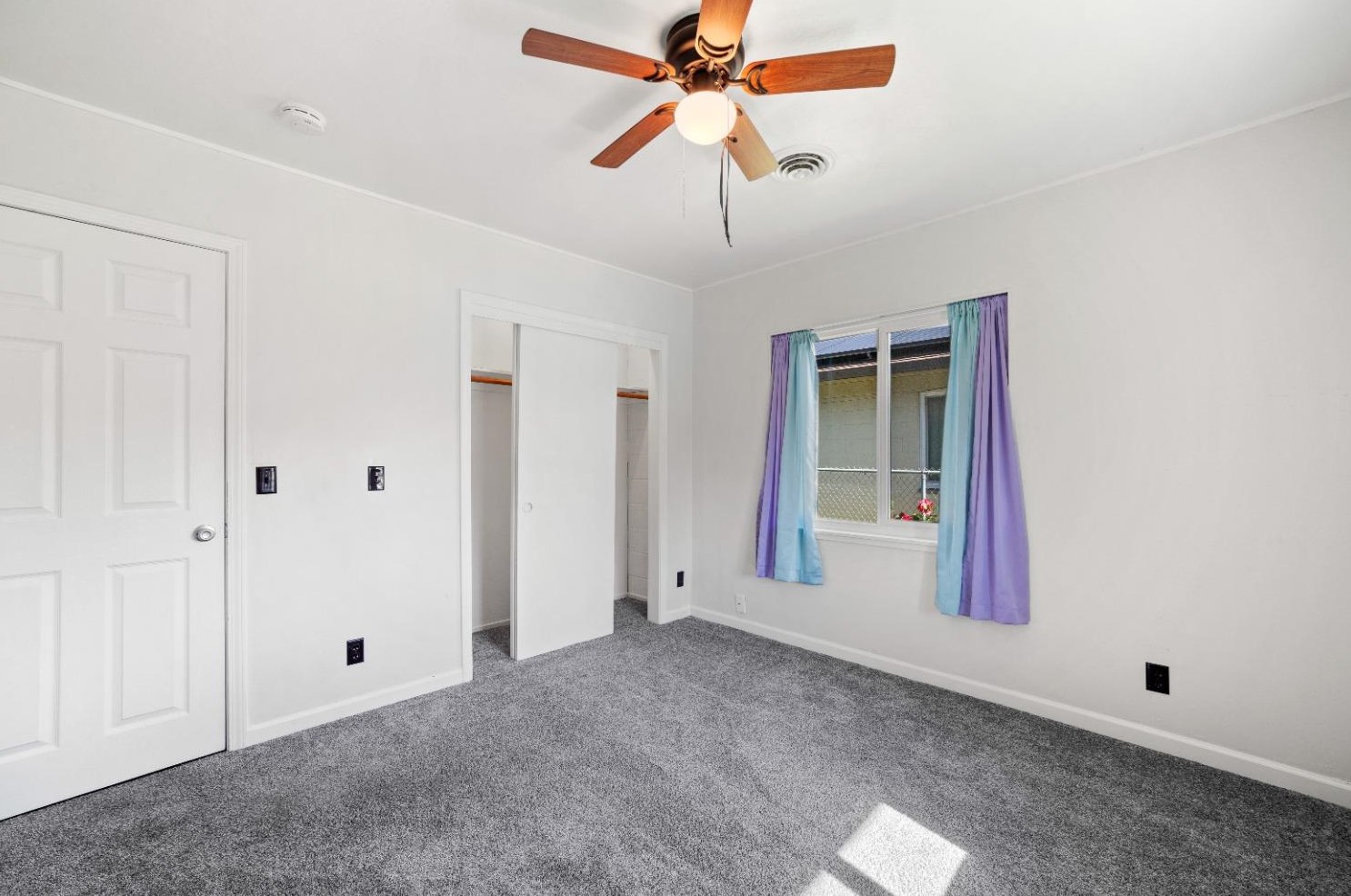 1178 Rosemary Ln, Yuba City CA  95991-3306 exterior