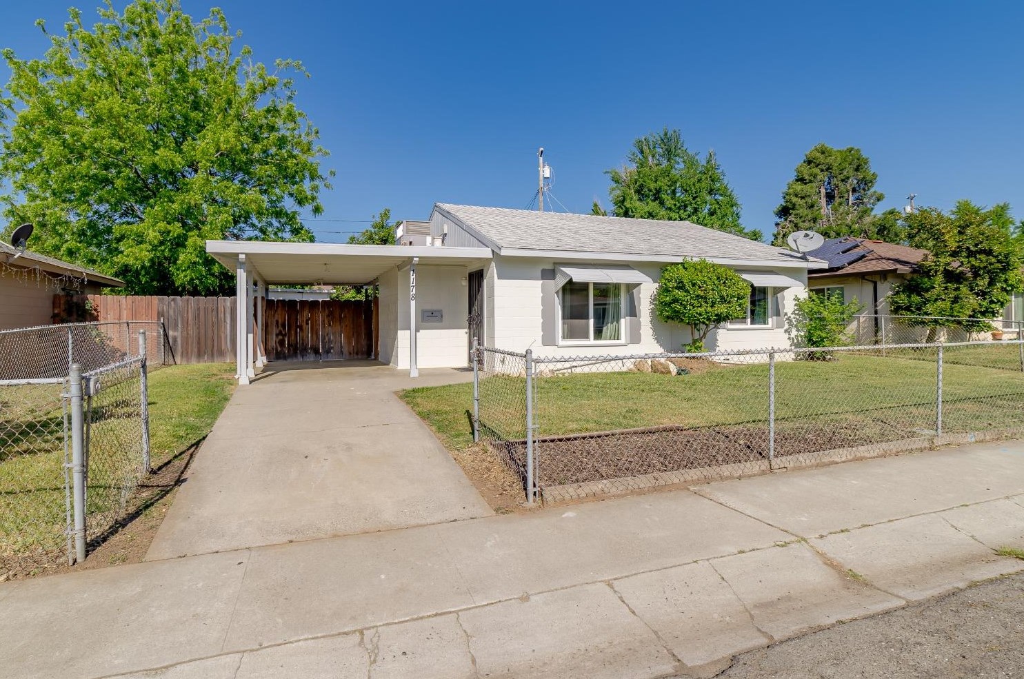 1178 Rosemary Ln, Yuba City CA  95991-3306 exterior