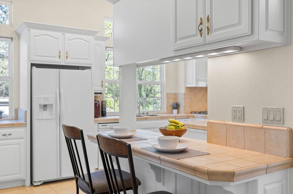 125 Scotia Pne Cir, Grass Valley CA  95945-5418 exterior