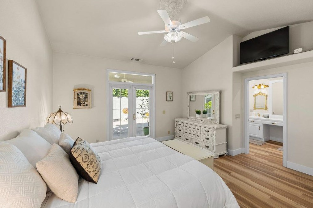 125 Scotia Pne Cir, Grass Valley CA  95945-5418 exterior